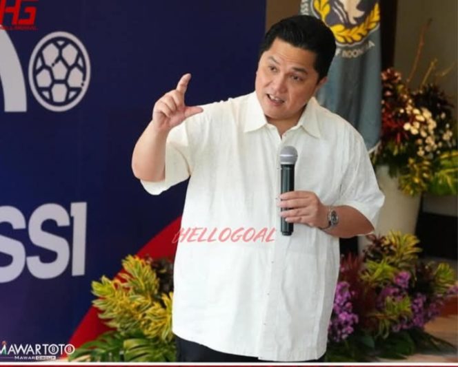 
					Ketua Umum PSSI Eric Thorir, Memberikan Keterangan Pers di Hadapan Wartawan Di Kantor PSSI Jakarta. Selasa 22/04/2025.