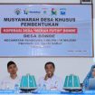 Kepala Desa Bonde Awaludin, SE. MM, Camat Pamboang Akbar Tambaru S.Sos DiDampingi P3MD Di Acara Musdes Pembentukan Koperasi Merah Putih Di Aula Kantor Desa Bonde  Senin 30 April 2025