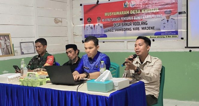 
					Irfan Syahril, S.Sos,MM Pj. Kades Banua Adolang  Di Dampingi P3MD, Ketua BPD
 dan Babinsa, Saat Pimpin Musdes Pembentukan Koperasi Merah Putih (KMP) Kamis 8/05/2025.Di Aula Kantor Desa. 