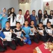 Wakil Bupati Majene, Dr. Hj. Andi Rita Mariani, M.Pd Foto Bersama Paskibraka Sebelum di Lepas Ke Mamuju Sulawesi Barat. 