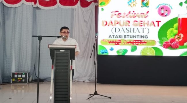 Bupati Majene, Dr.H.Andi Achmad Syukri, SE. MM memberikan Zbutan Di Acara Festival Dashat