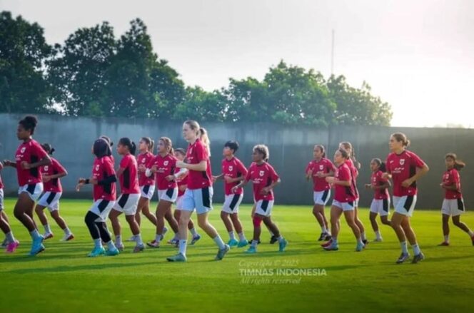 
					Chemistry Meningkat! Modal Timnas Putri Indonesia Bertarung di Kualifikasi Piala Asia 2026