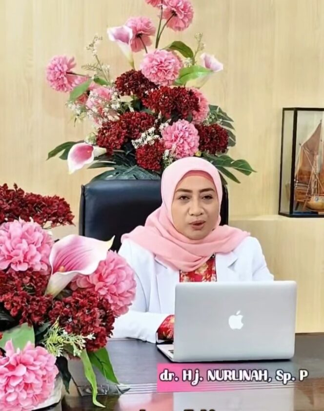 
					dr. Hj. Nurlina,Sp.P; Mengenal Lebih Dalam Bahaya Rokok di Hari Tanpa Tembakau Sedunia
