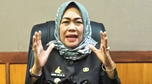 Wakil Bupati Majene Dr.Hj.Adni Rita Mariani, M. Pd... 