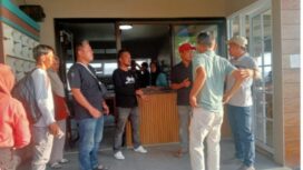 Foto Pihak RM TIPALAYO Sedang Menerimah Kunker Anggota DPRD  Majene.