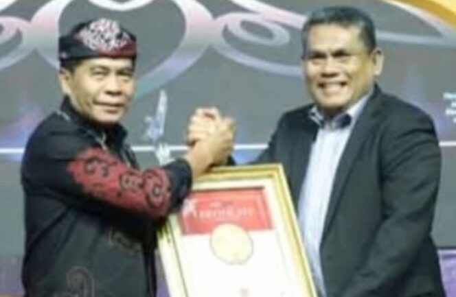 
					Di Ajang Asia Global Awards 2025, Gubernur Kaltara Kembali Raih Penghargaan “Asia The Best Innovative Leader Of Indonesia 2025”